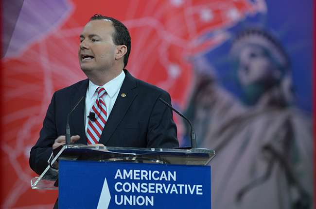 photo 2 of sen. mike lee at cpac 2015