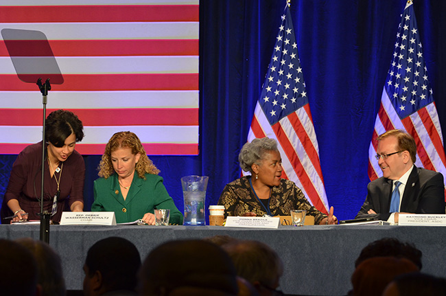 Photo 1 from General Session 1 at the 2015 DNC Winter Meeting