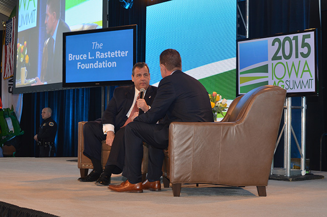 photo 1 of gov. chris christie at the iowa ag summit