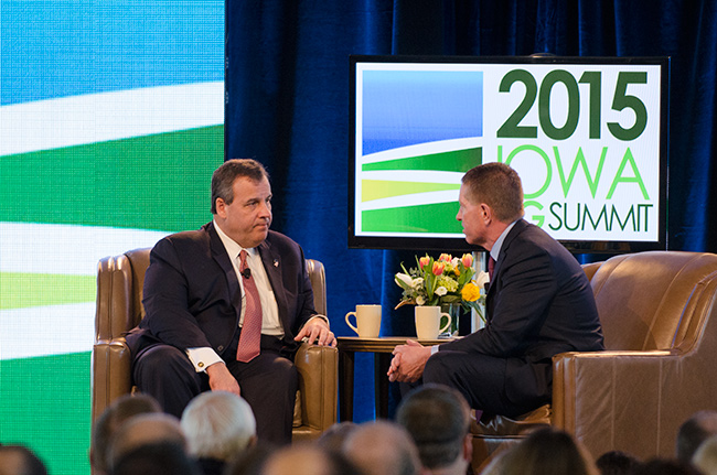 photo 2 of gov. chris christie at the iowa ag summit