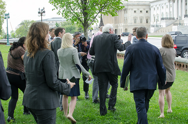 photo 5 of bernie sanders april 30, 2015 press conference