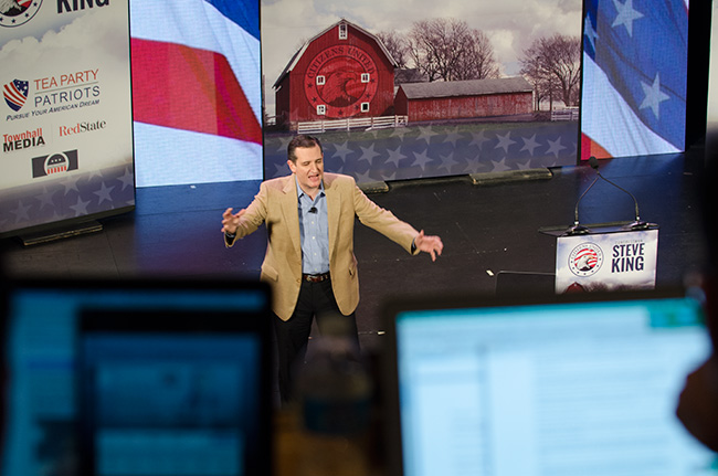 Photo 6 of Sen. Ted Cruz at the Iowa Freedom Summit